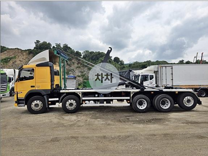 볼보 투쓰리 암롤 롱바디 4