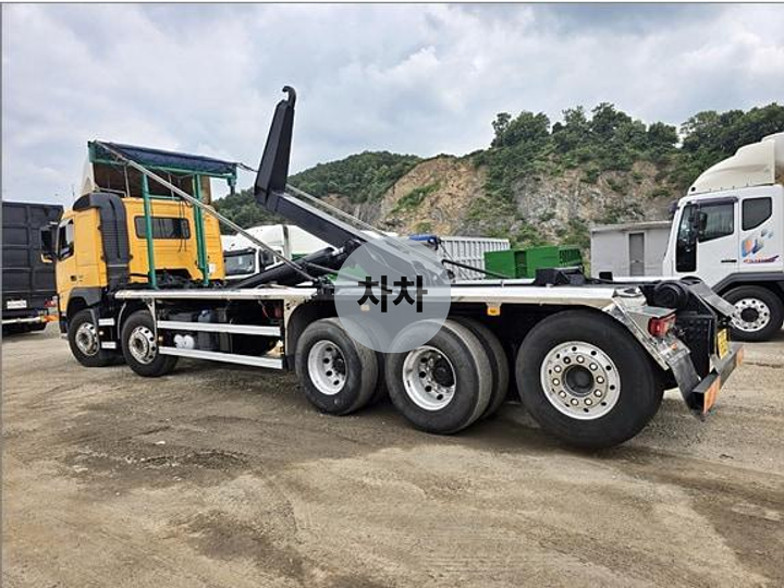 볼보 투쓰리 암롤 롱바디 8