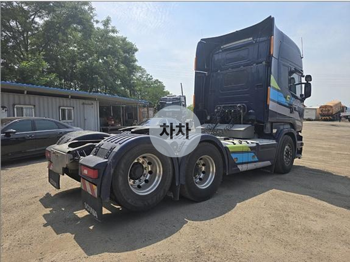 스카니아 추레라 4