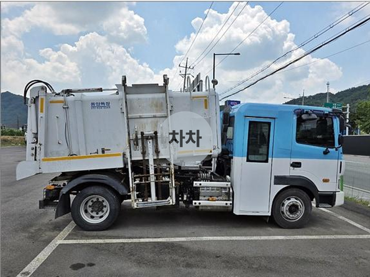 현대 메가 5톤 음식물수거차 3
