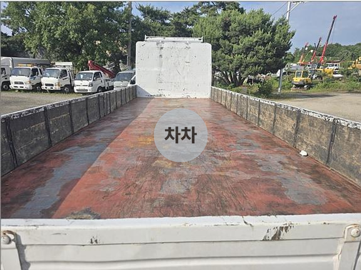 메가 7.5톤 후축 카고 5