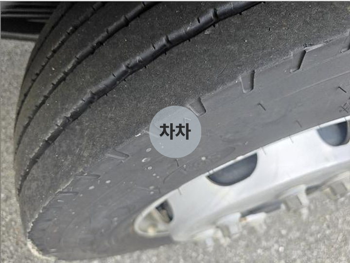현대 메가트럭 5톤 암롤 11