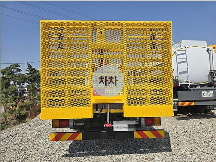 현대 메가4.5톤 농기계운반 사다리차 6