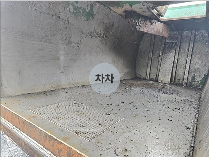 현대 메가 5톤 음식물수거차 7