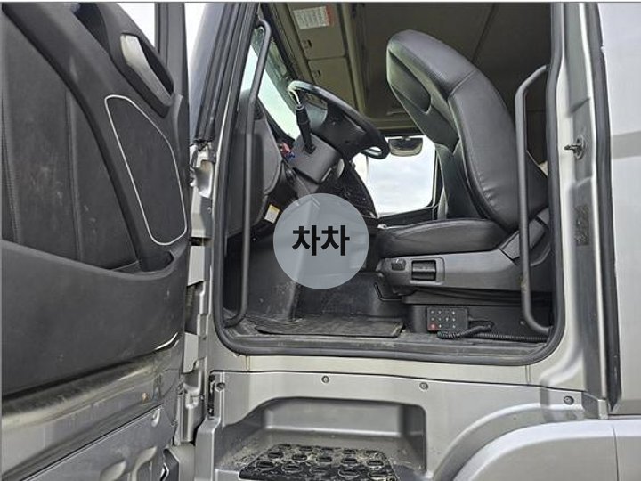 현대 트라고 엑시언트 추레라 9