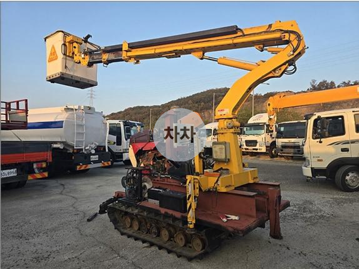 09년형 동해1200 고소작업 콤바인 고소작업차 중고화물차