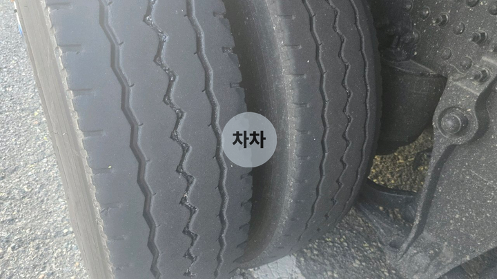 볼보 FH 25톤 후축 상승 윙바디 / 내경 10.2m 11