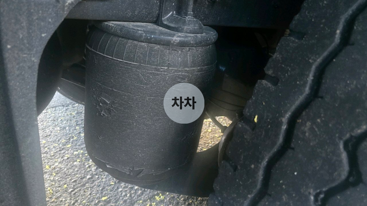 볼보 FH 25톤 후축 상승 윙바디 / 내경 10.2m 13