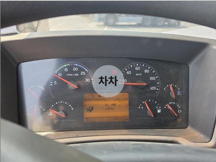 볼보 6.2톤 (수산736 17년) 10
