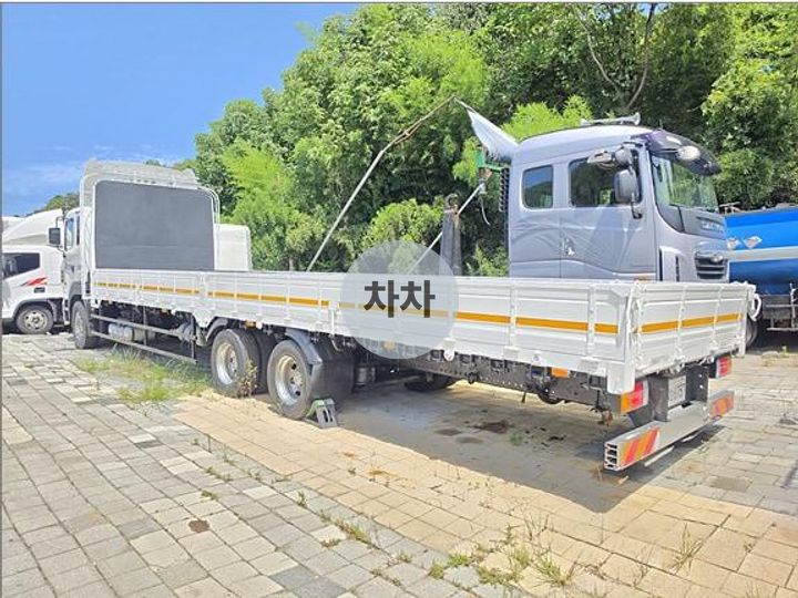 트라고 9.5톤 카고 롱바디 4