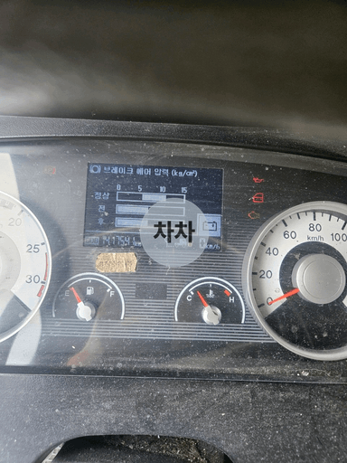 2013년 메가트럭 4.5톤 단바리 카고 4.5톤 카고 중고화물차