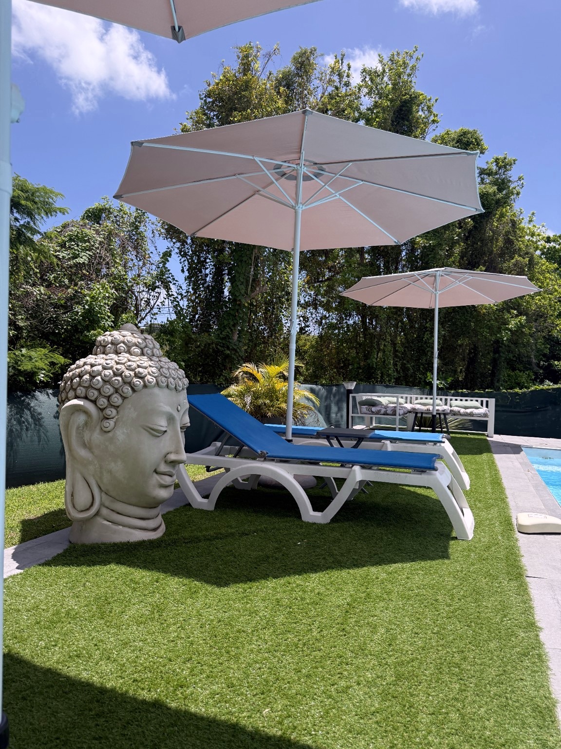 Soloyo · Pool & Lunch — journée piscine et déjeuner sur place – photo 3