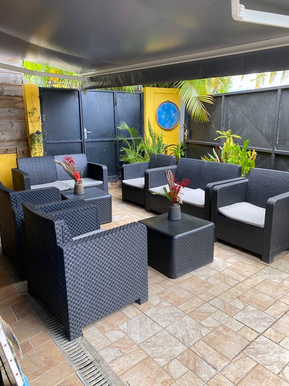 Les 5C · La Terrasse — un espace en plein air pour vos pauses et réceptions – photo 1