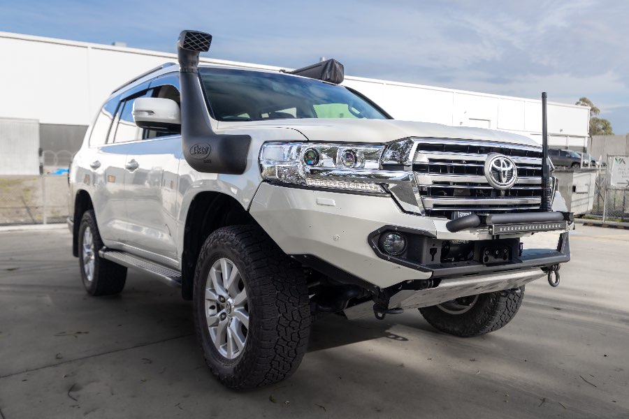 2019 TOYOTA SAHARA sold vehicle photo on CarNest