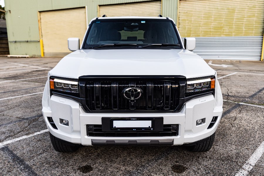 2025 TOYOTA PRADO KAKADU sold vehicle photo on CarNest