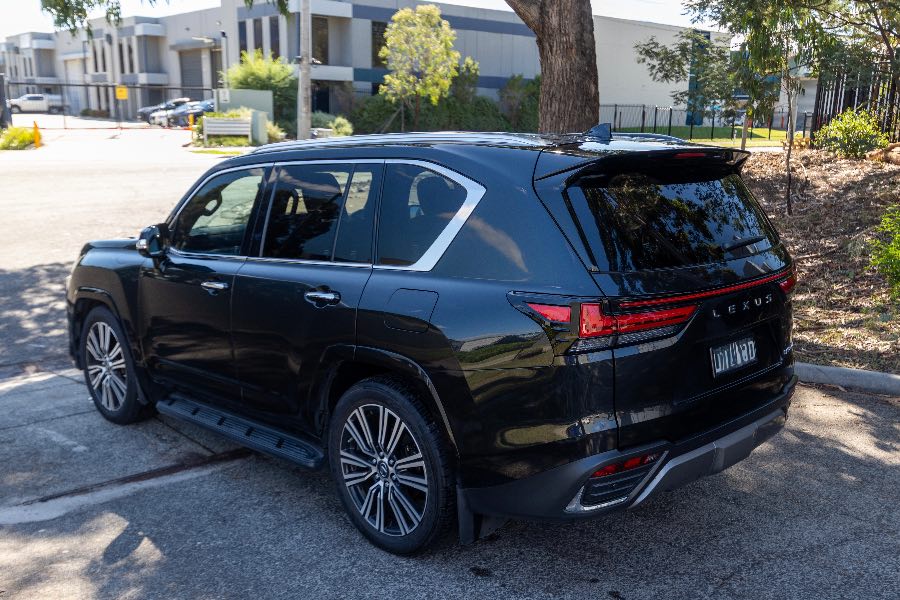 2023 LEXUS LX500D LUXURY side profile photo on CarNest