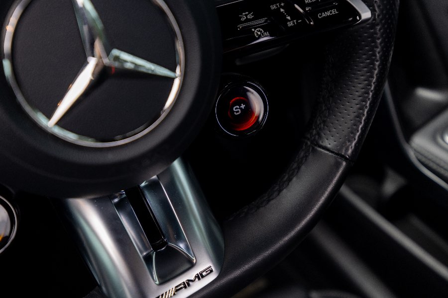 2024 MERCEDES BENZ A35 AMG detail view 18 photo on CarNest