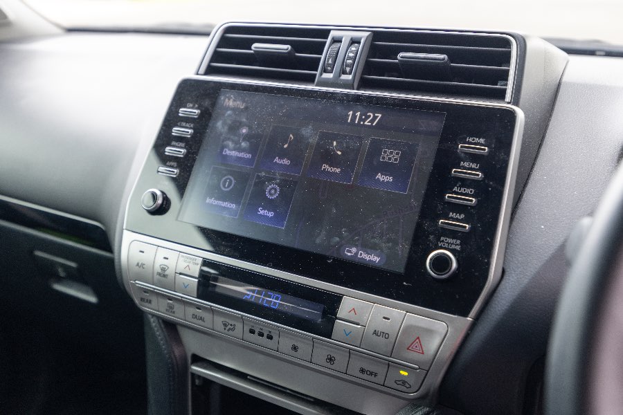 2022 TOYOTA PRADO GXL detail view 13 photo on CarNest