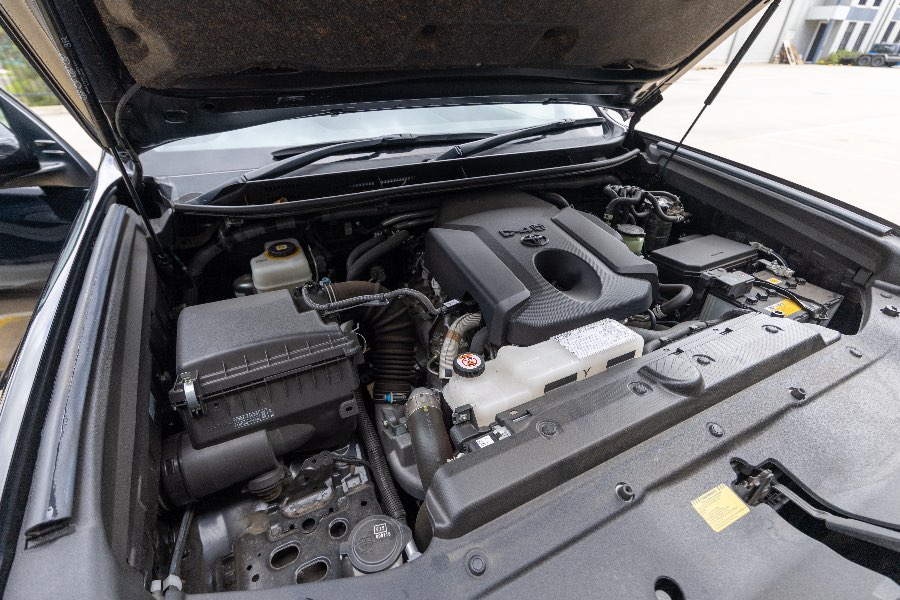 2022 TOYOTA PRADO GXL detail view 20 photo on CarNest