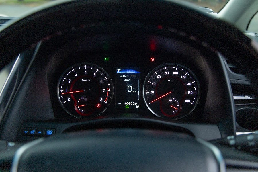 2021 TOYOTA VELLFIRE ZR detail view 12 photo on CarNest