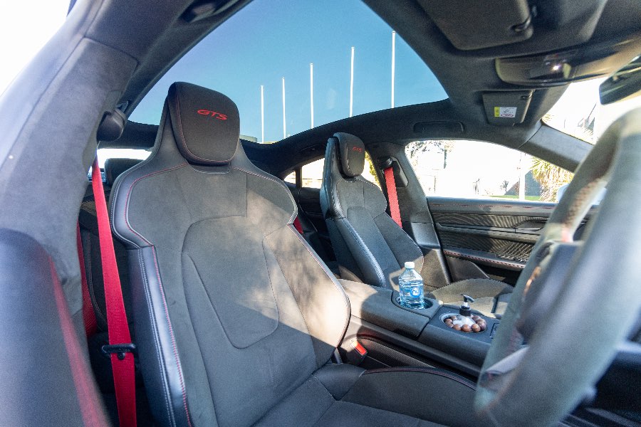 2022 PORSCHE TAYCAN GTS detail view 9 photo on CarNest