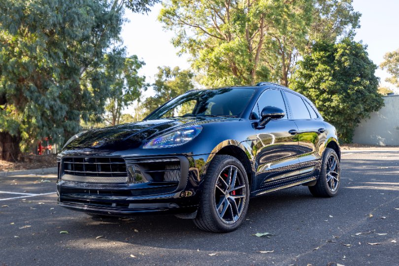 2022 PORSCHE MACAN S rear exterior photo on CarNest