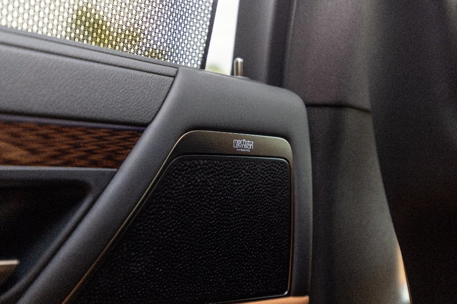 2024 LEXUS LX600 SPORTS LUXURY detail view 13 photo on CarNest