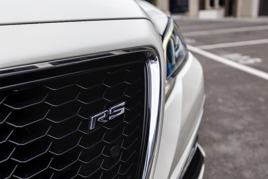 2020 TOYOTA CROWN HYBRID RS ADVANCE sold vehicle photo on CarNest