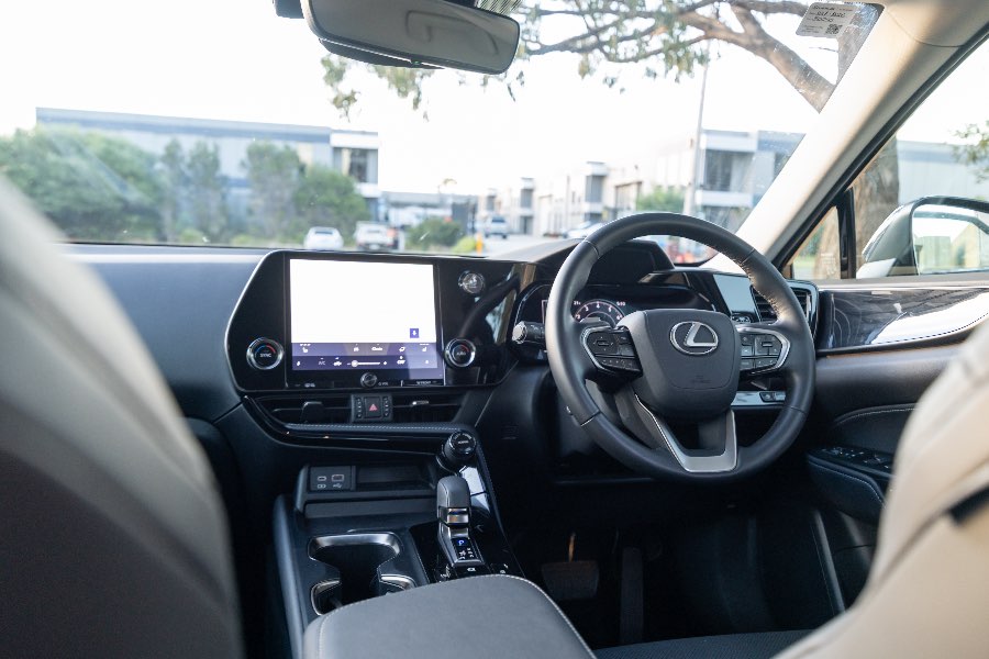 2023 LEXUS NX250 LUXURY sold vehicle photo on CarNest