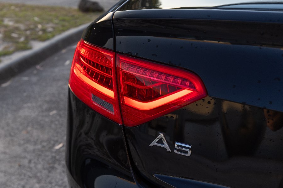 2017 AUDI A5 TFSI CONVERTIBLE cabin detail photo on CarNest