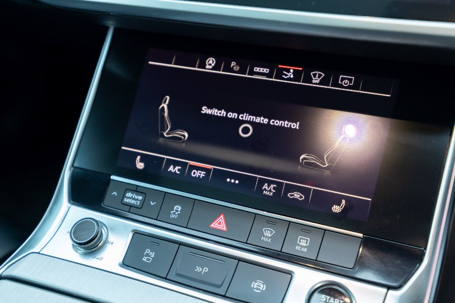 2021 AUDI A7 55TFSI detail view 15 photo on CarNest
