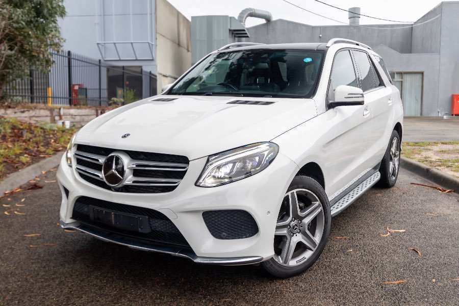 2018 MERCEDES BENZ GLE350D sold vehicle photo on CarNest