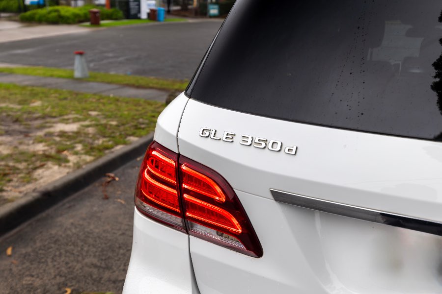 2018 MERCEDES BENZ GLE350D sold vehicle photo on CarNest