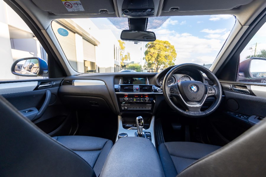 2017 BMW X3 XDRIVE20I detail view 19 photo on CarNest