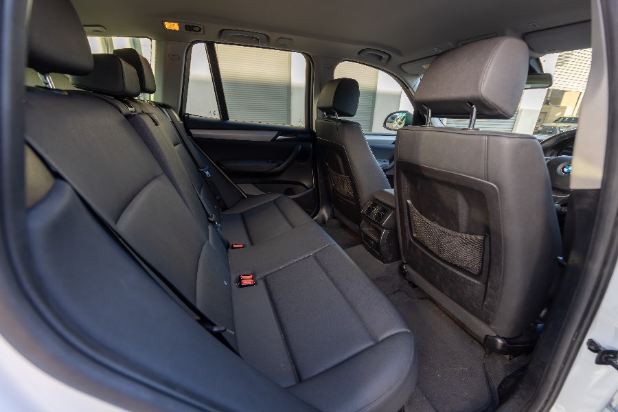 2017 BMW X3 XDRIVE20I detail view 7 photo on CarNest