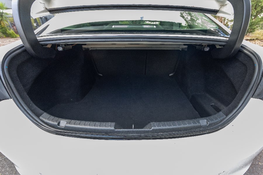 2019 MAZDA 3 G25 GT detail view 19 photo on CarNest