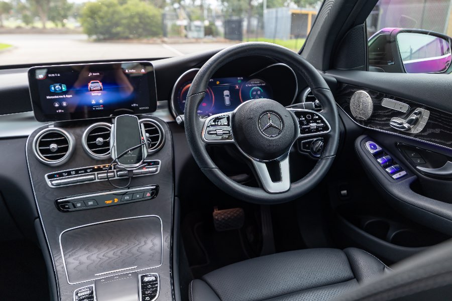 2021 MERCEDES BENZ GLC200 detail view 17 photo on CarNest