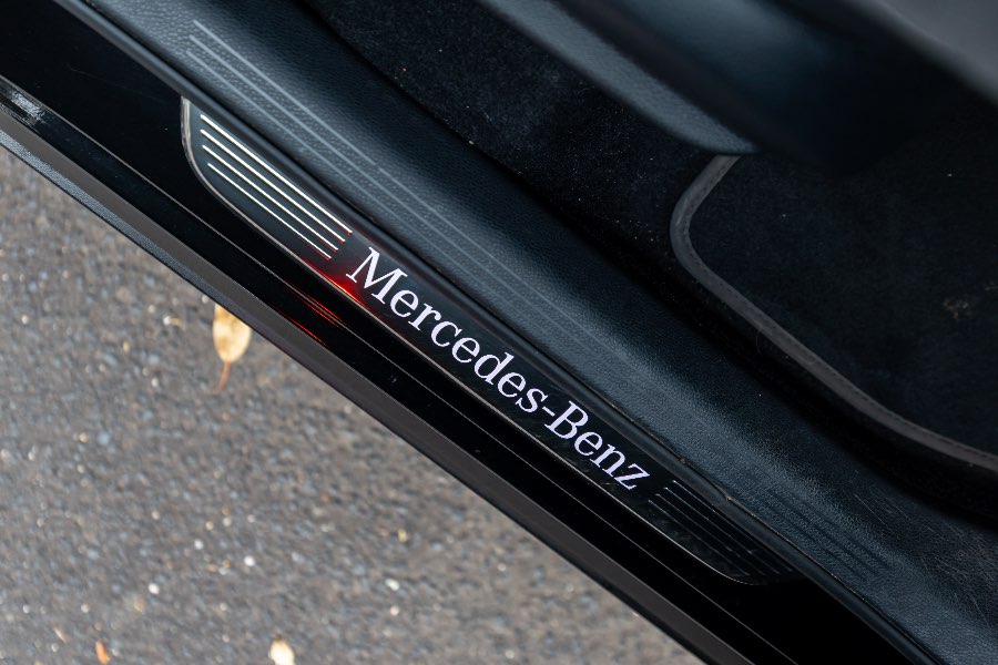 2021 MERCEDES BENZ GLC200 detail view 20 photo on CarNest