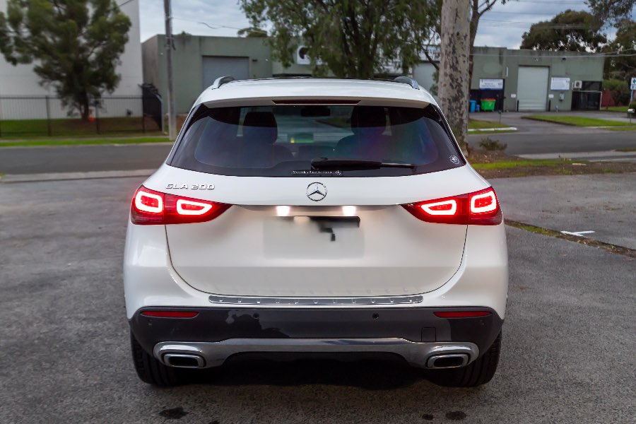 2020 MERCEDES BENZ GLA200 additional detail photo on CarNest