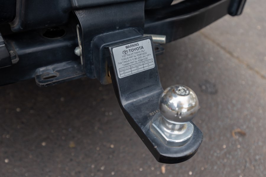 2018 TOYOTA PRADO GXL detail view 10 photo on CarNest