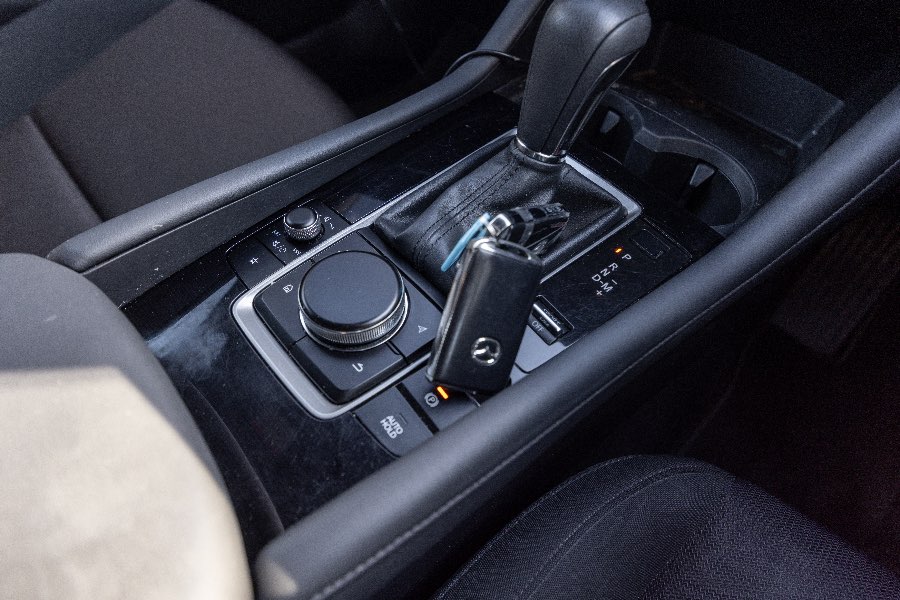 2021 MAZDA 3 PURE detail view 12 photo on CarNest