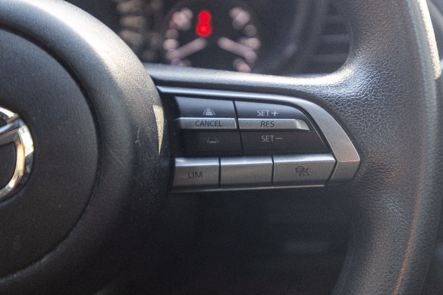 2021 MAZDA 3 PURE detail view 19 photo on CarNest