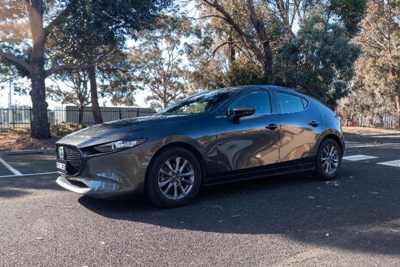2021 MAZDA 3 PURE interior dashboard photo on CarNest