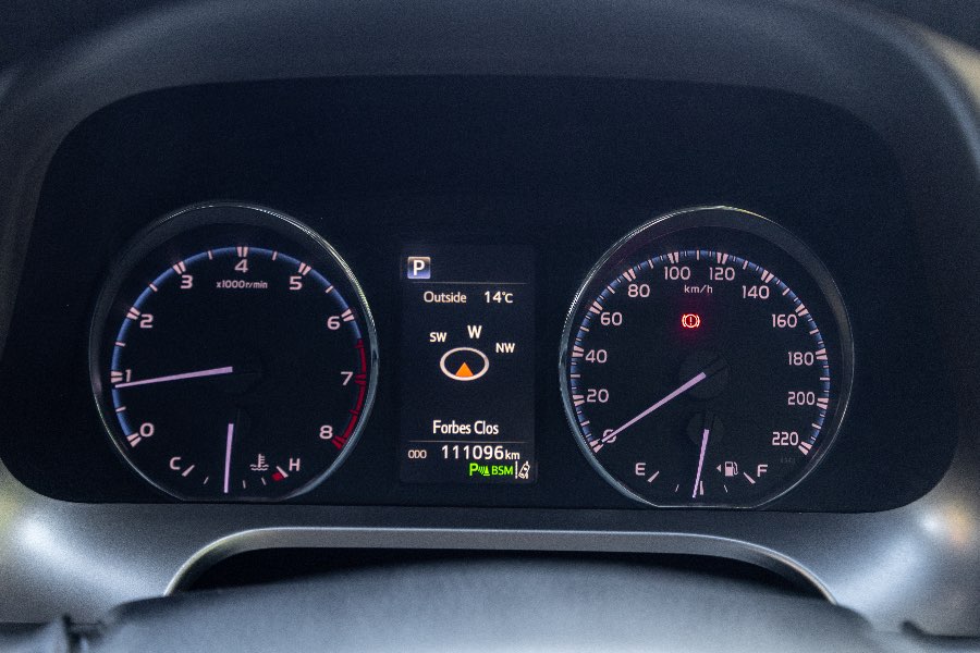 2018 TOYOTA RAV4 GXL AWD detail view 18 photo on CarNest