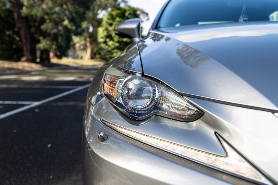2014 LEXUS IS300H rear exterior photo on CarNest