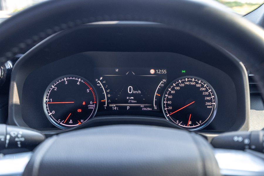 2023 TOYOTA LAND CRUISER VX detail view 11 photo on CarNest
