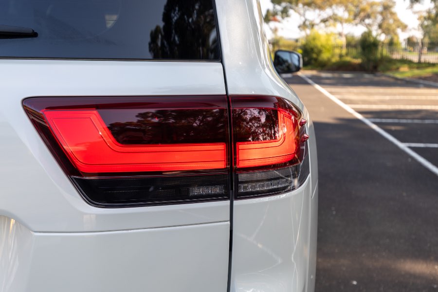2023 TOYOTA LAND CRUISER VX cabin detail photo on CarNest