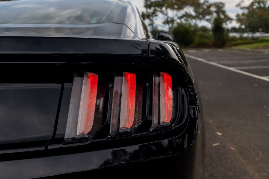 2016 FORD MUSTANG ECOBOOST 2.3T sold vehicle photo on CarNest