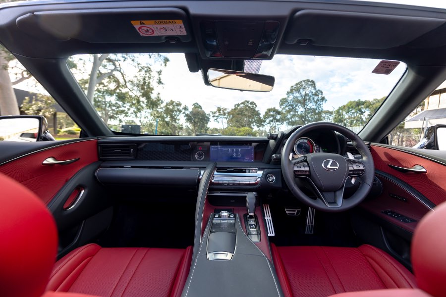 2023 LEXUS LC500 CONVERTIBLE detail view 17 photo on CarNest