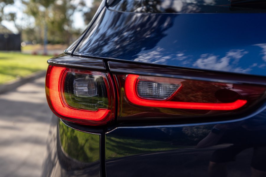 2022 MAZDA CX5 TOURING AWD rear exterior photo on CarNest